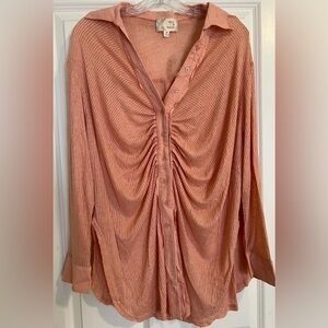 NWT Oil & Hali Peach Oversized Light Top - M/L